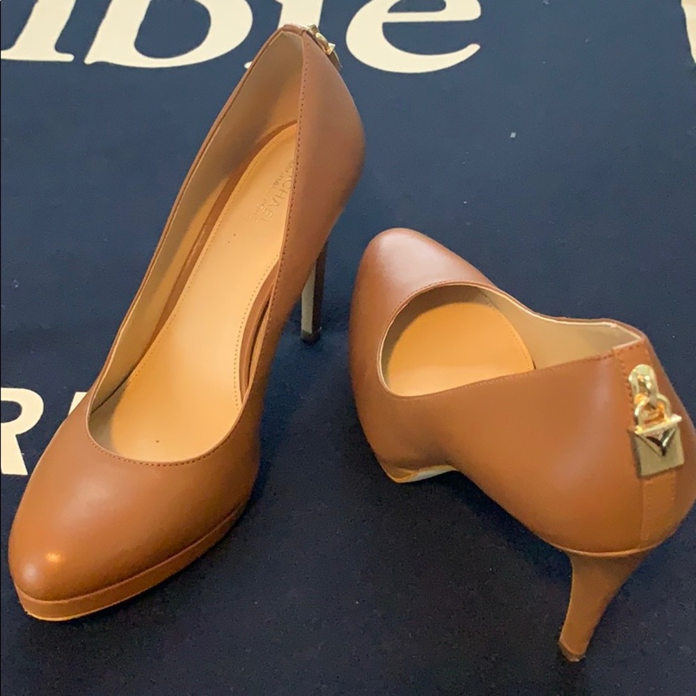 Michael Kors Pumps
